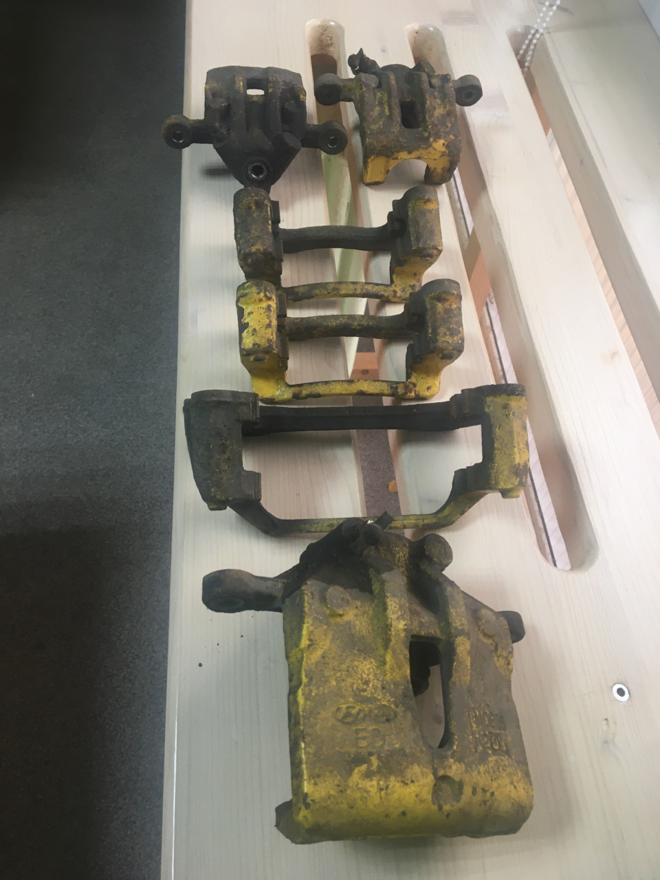 Переборка тормозных суппортов — KIA Cerato Koup (1G), 2 л, 2011 года ...