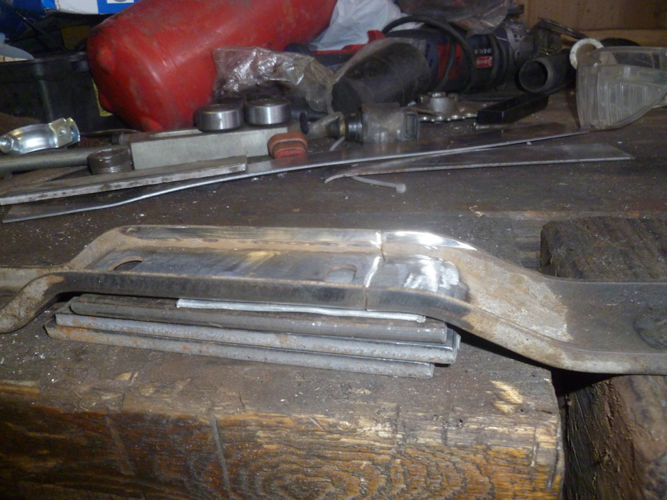 Выставил — Lada 2120 Надежда