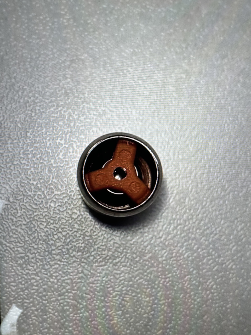 Подделка выглядит так НЕ покупайте — Chevrolet Cruze (1G)