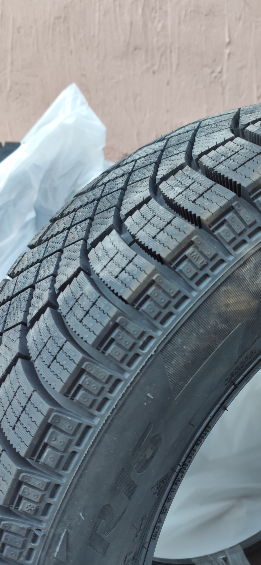 Зимние шины выбор сделан, Pirelli Ice Zero Friction — Honda Civic 4D ...