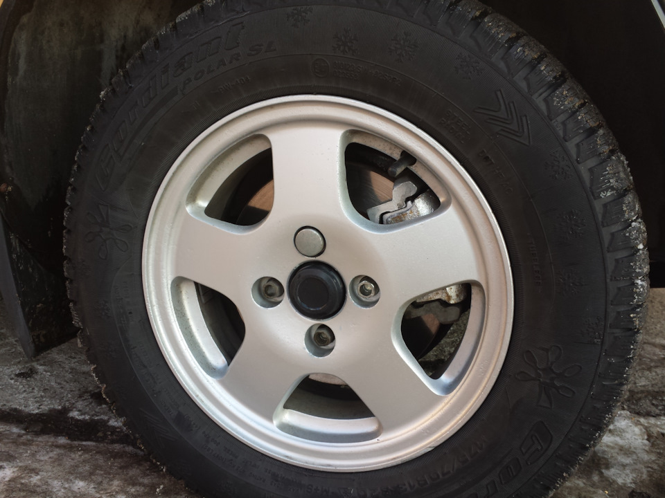 Установка 13ых вентилируемых тормозных дисков на Калину Универсал ...