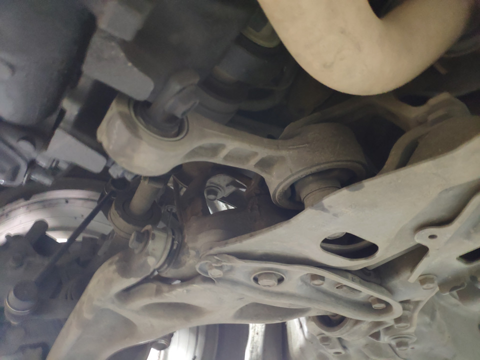 Нижняя опора ДВС — Honda Civic Hatchback (8G), 1,8 л, 2008 года | визит ...