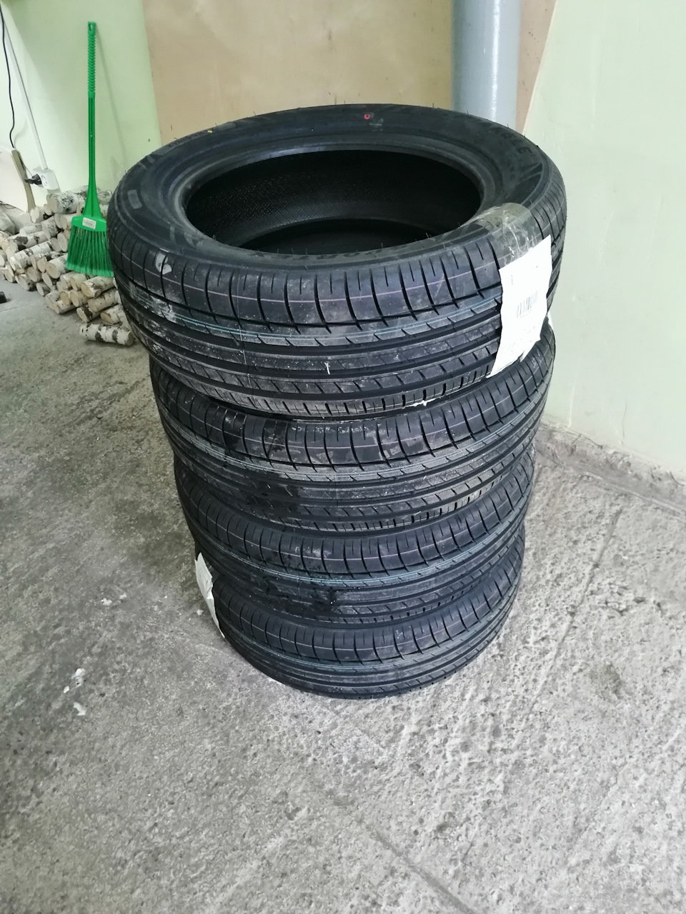 Шины на лето R17 — Ford Mondeo IV, 2,3 л, 2012 года | шины | DRIVE2