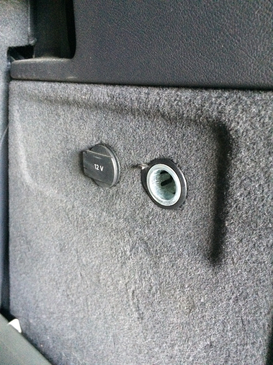 На скорость не влияет, но взор не радует — Volkswagen Touareg (1G)