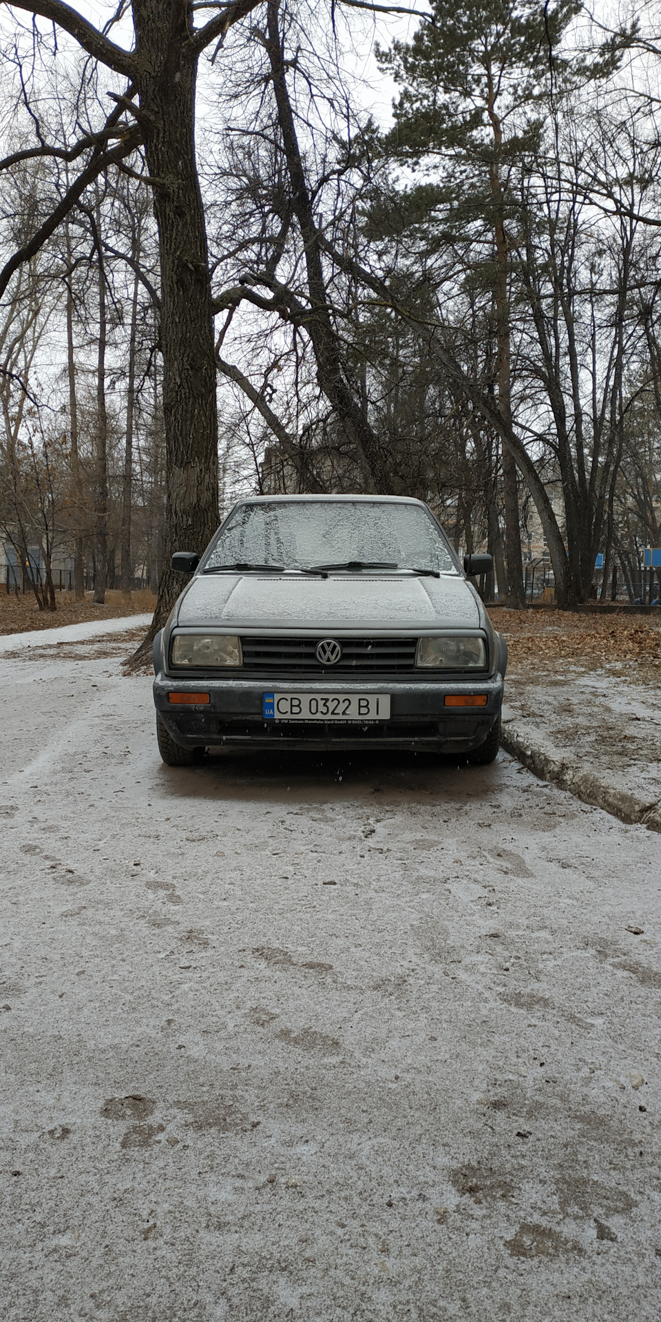 Первая русская зима в его жизни — Volkswagen Golf Mk2, 1,6 л, 1988 года |  просто так | DRIVE2