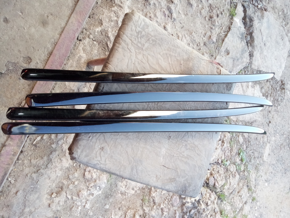 Молдинги обшивок дверей Приора. — Lada 2114, 1,6 л, 2013 года ...