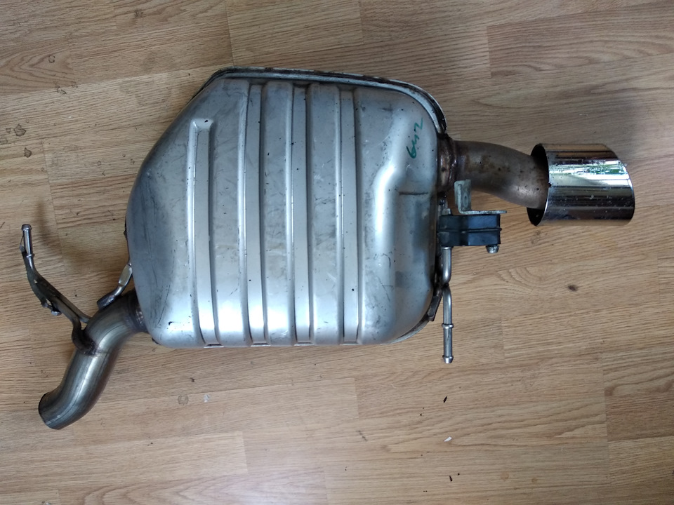 Выхлопная система на rover 25. Глушитель ровер 75 1. Глушитель ровер 45. Глушитель ровер. Глушитель ровер 75.
