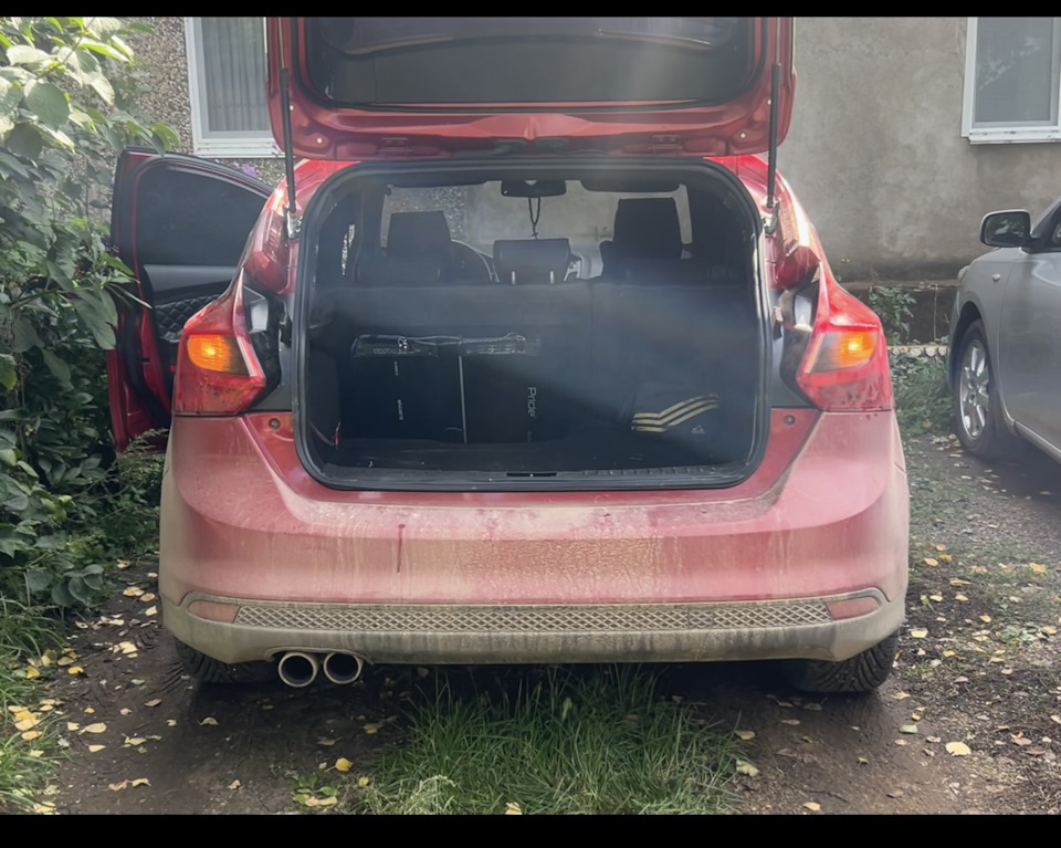 Так светят — Ford Focus Hatchback III