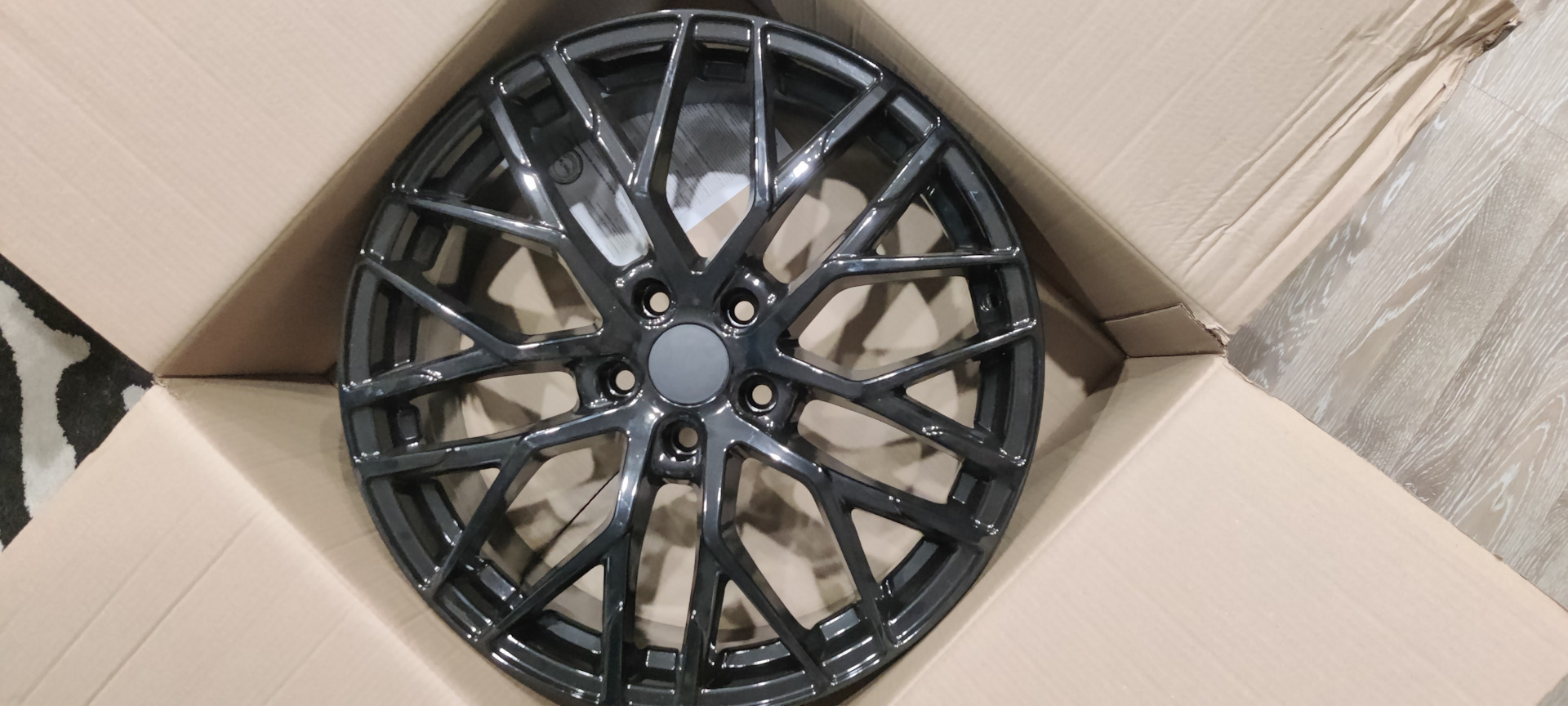 Шины фав 80. Диск FAW. 50-19-96 Диск. Диски 17 дюймов на FAW Besturn x 40. BANTAJ bs726345fd.