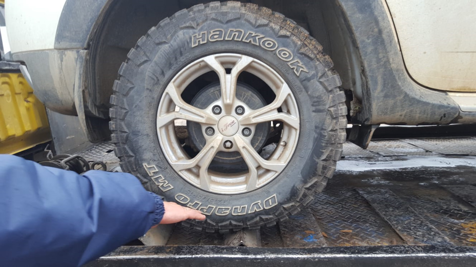 Ханкук Дина Про МТ 215/70/15 на Дастер — Renault Duster (1G), 2 л, 2016 ...