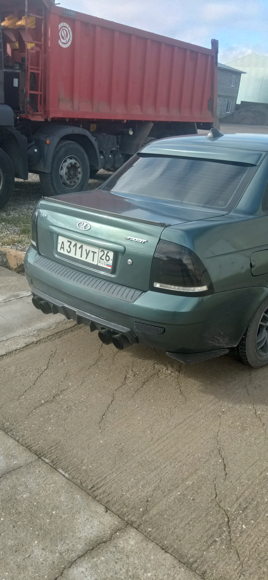 Двойной выхлоп — Lada Приора седан, 1,6 л, 2008 года | тюнинг | DRIVE2