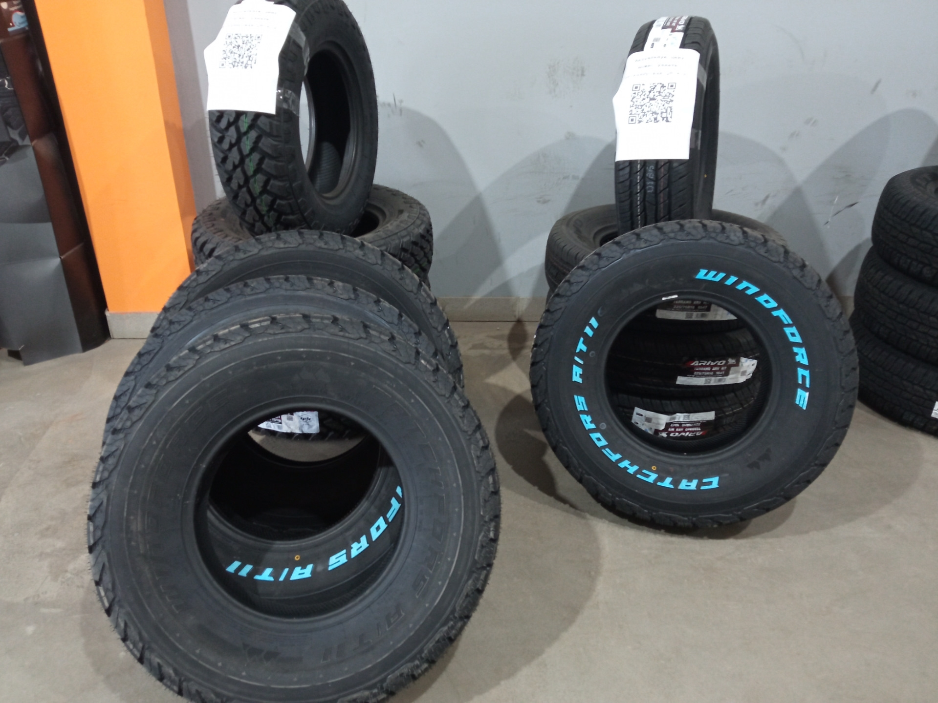 Windforce catchfors a t отзывы. Windforce catchfors a/t II. Windforce catchfors m/t 235/85 r16. Windforce catchfors a/t II lt235/85 r16 120/116r (RWL). Windforce 215/70r16 100t catchfors a/t.