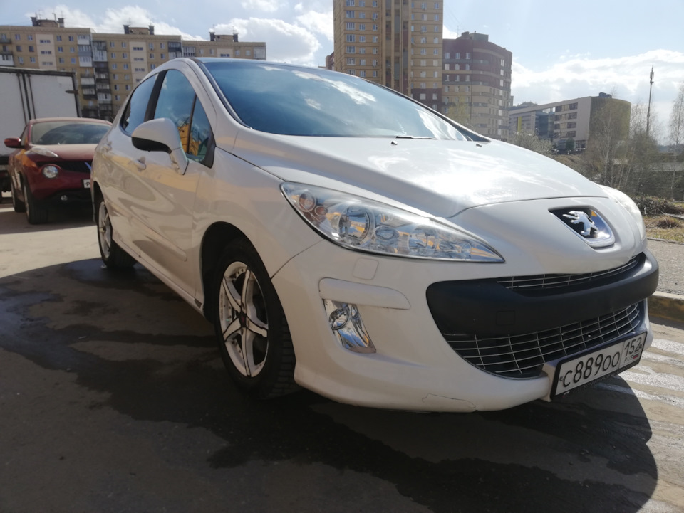 Фото в бортжурнале Peugeot 308 (1G)