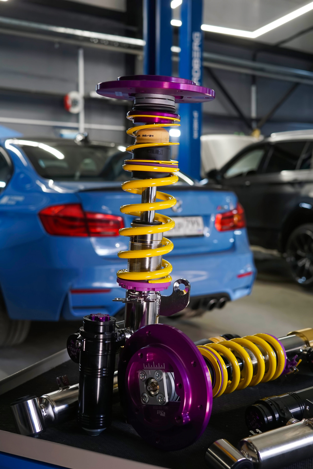 S kw v. KW Suspensions BMW m2. KW Suspension var.2 Audi. Топовая подвеска KW. Подвеска KW отзывы.