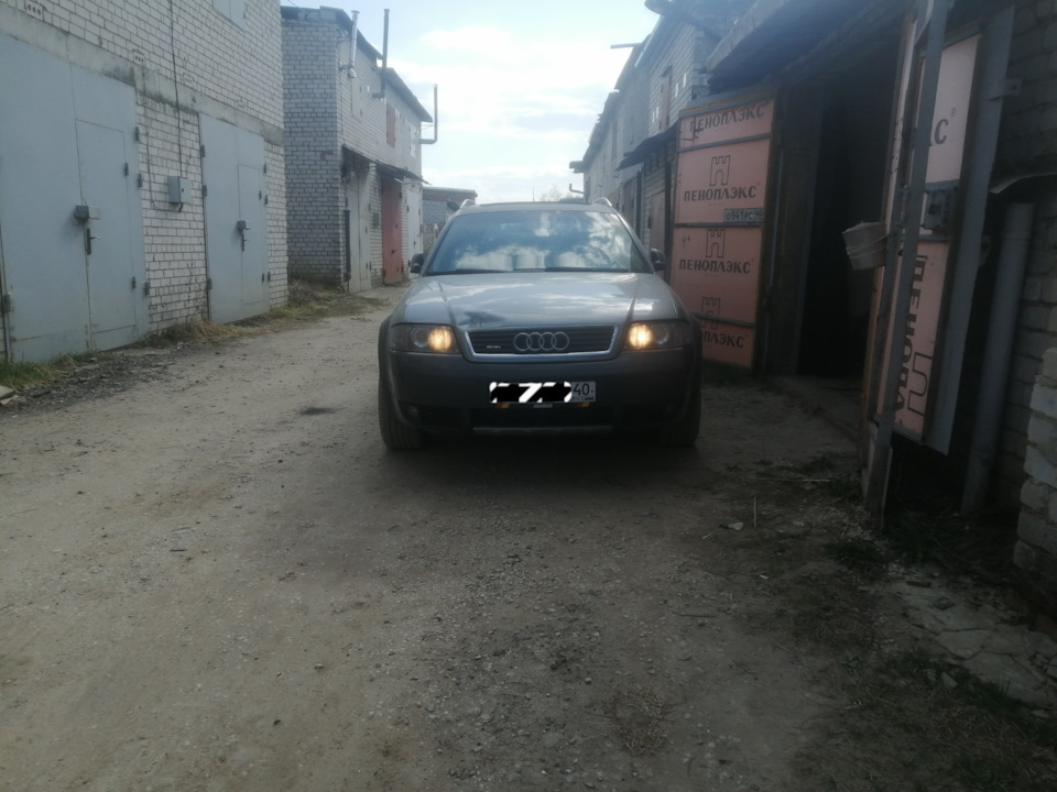 Установил ДХО. Дальний в полнакала. — Audi Allroad (C5), 2,5 л, 2002 ...
