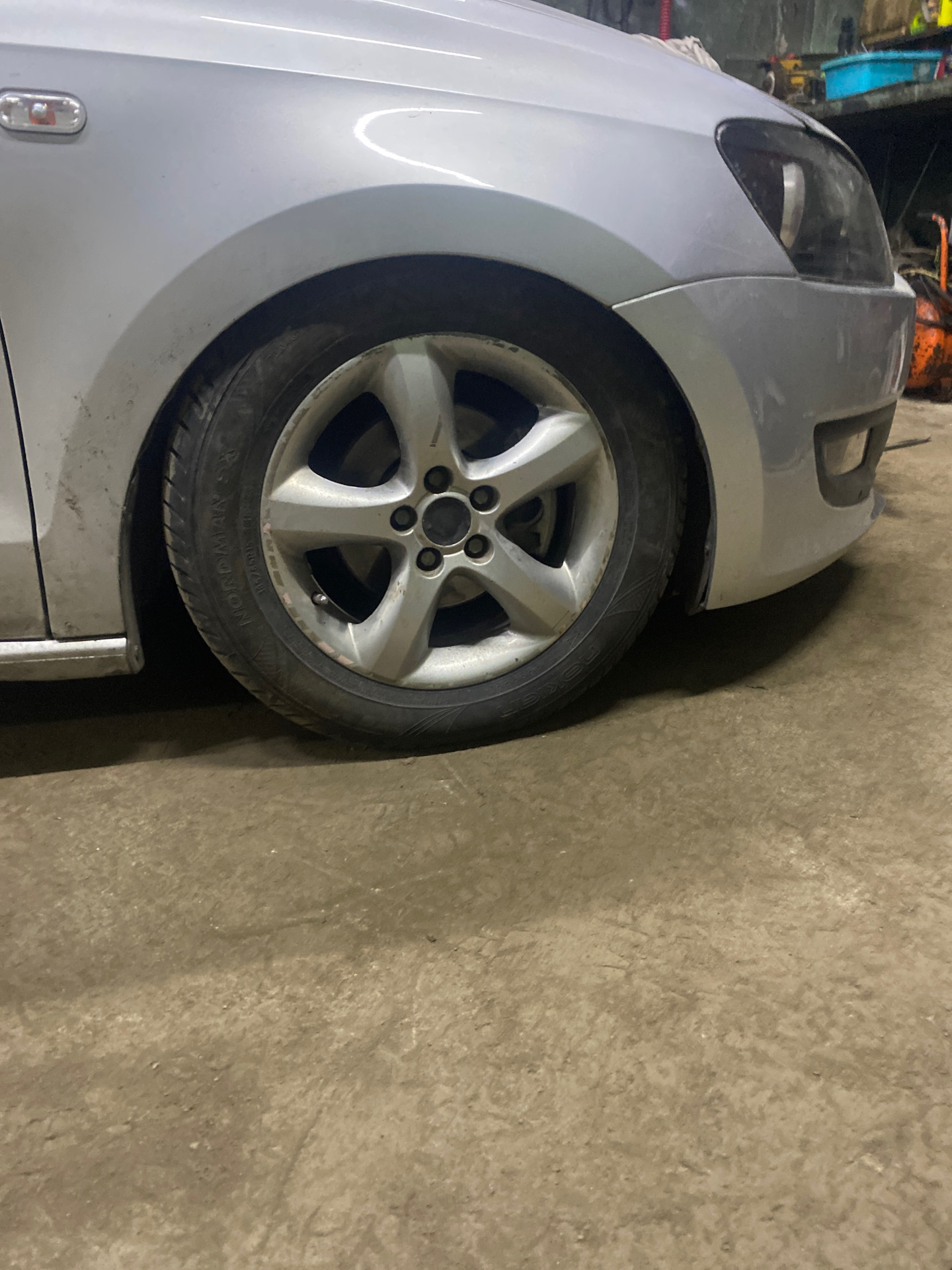 Винтовая подвеска поло седан — Volkswagen Polo Sedan, 1,6 л, 2012 года ...