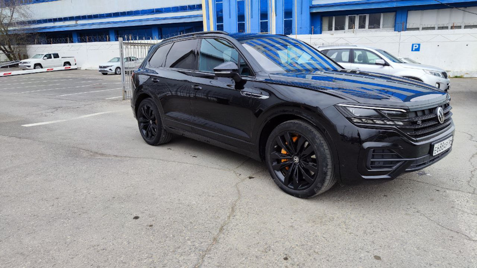 Много тормозов не бывает!) Тормозная система Audi e-tron 400/350 мм ...