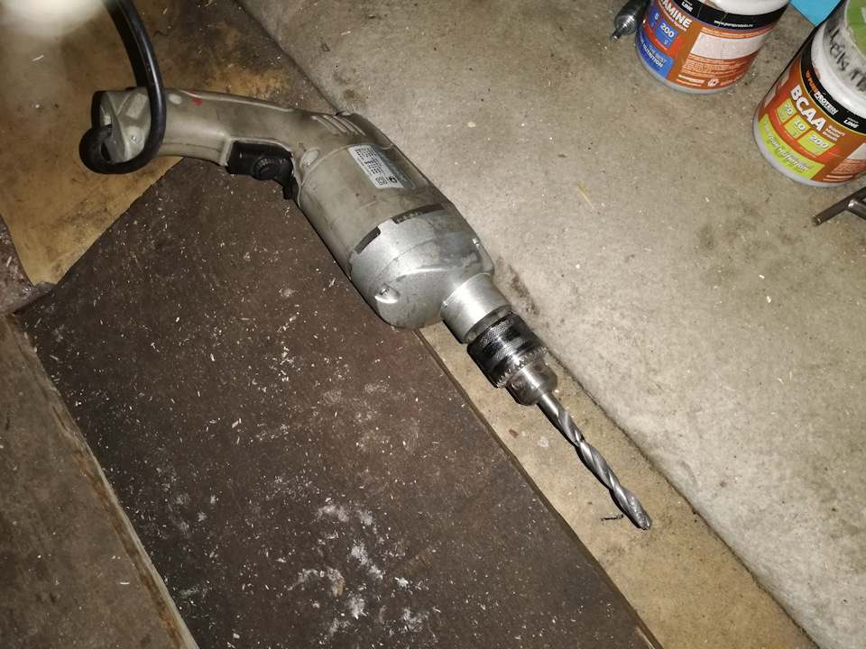 Восстановление резьбы в блоке под болты гбц. — Volkswagen Golf Mk4, 1,4 ...