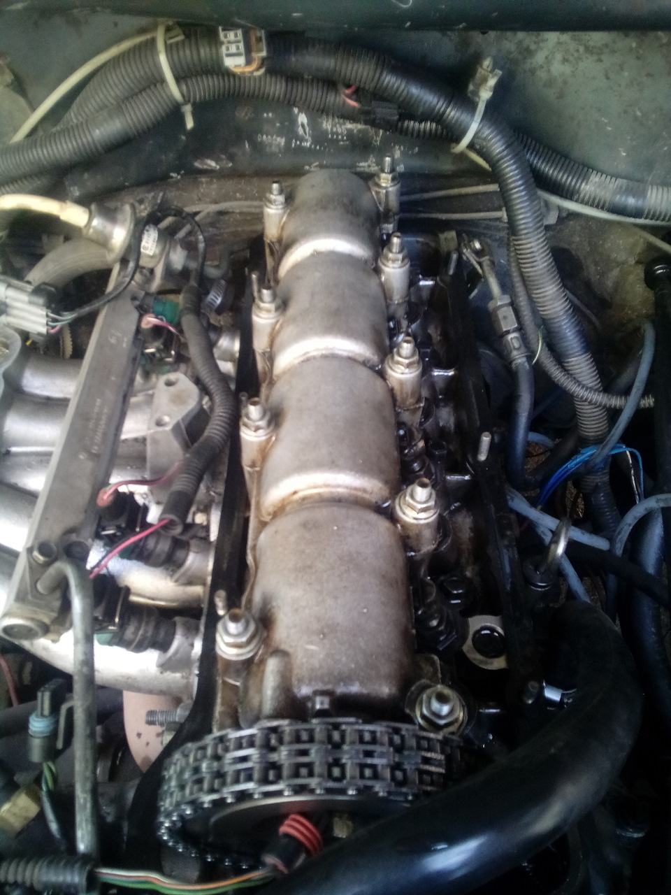 Под крышкой всё очень не плохо — Lada 2120 Надежда