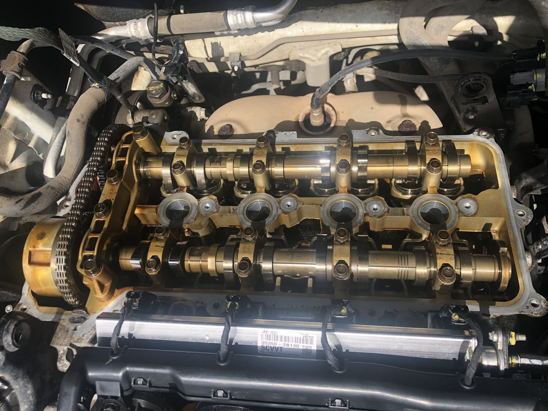 Замена прокладки клапанной крышки — Hyundai Solaris, 1,6 л, 2014 года ...