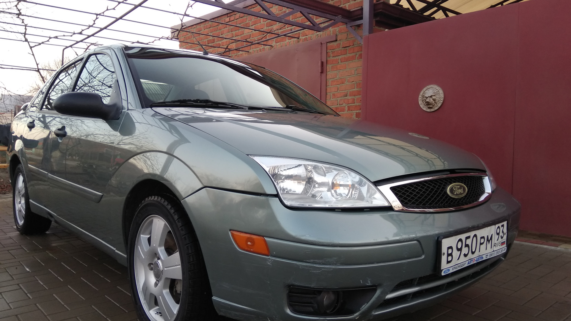 Ford Focus I Sedan 2.0 бензиновый 2005 | Абэма на DRIVE2