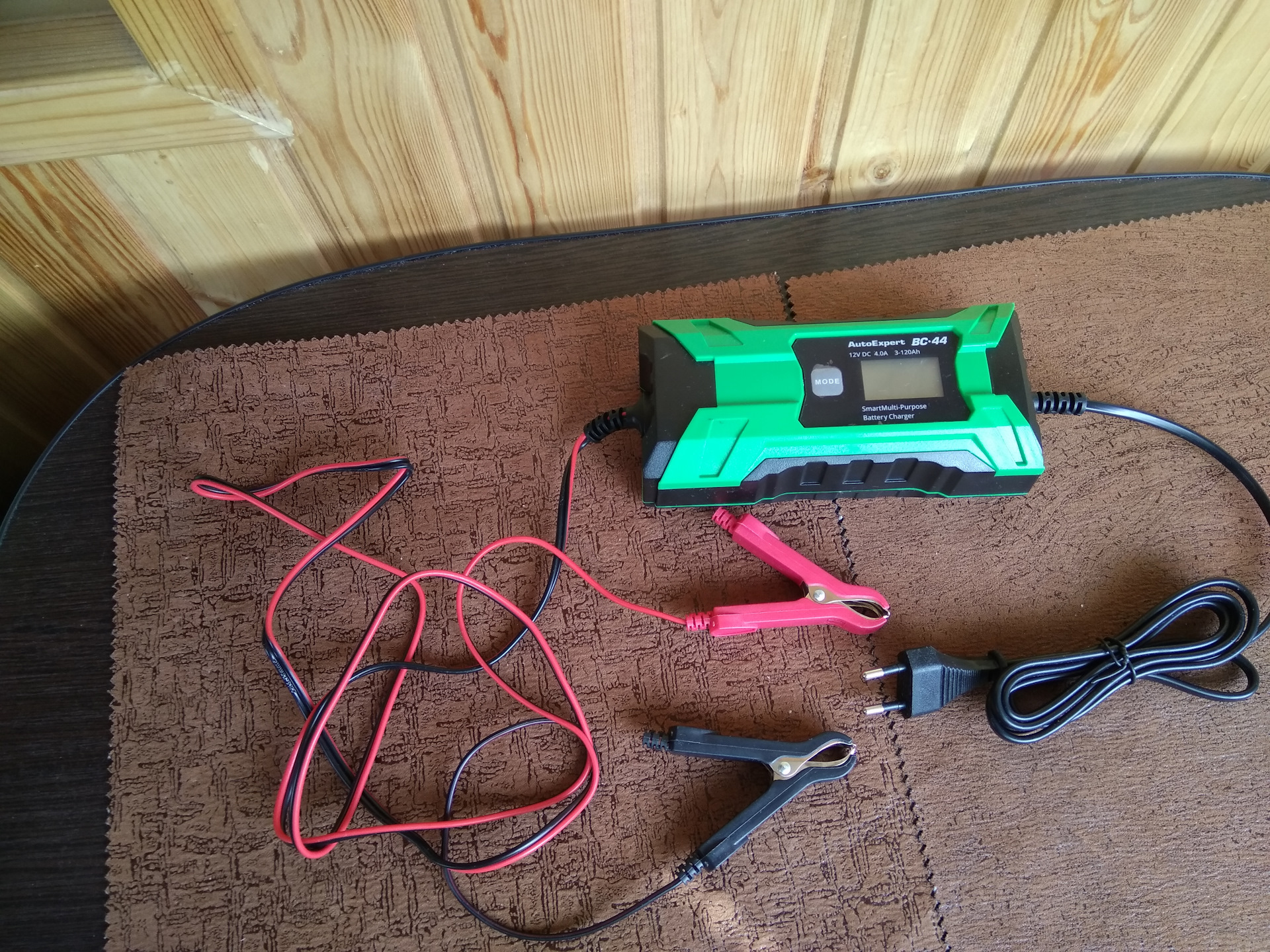зарядное для аккумулятора автомобиля бош с3. зарядное устройство autoexpert bc-44. Autoexpert bc-65. Bc 44. Battery service expert pl-c010p.