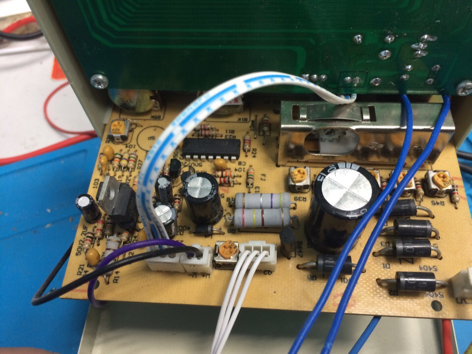 Блок питания yaxun ps-1502dd. Лабораторный блок ps-1502d. Ya xun ps-1502dd переделка. Лабораторный блок питания element 1502dd (15v 2a). Лабораторный блок питания 1502dd доработка.