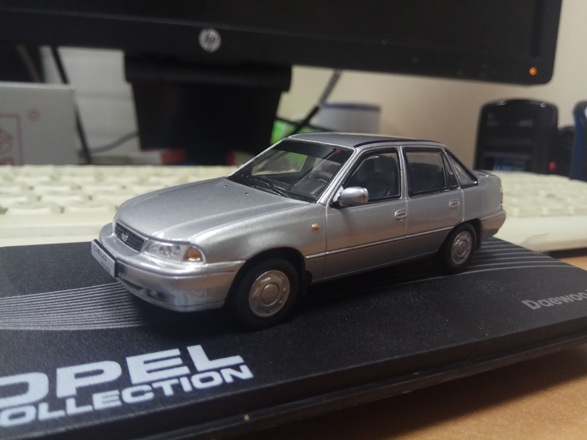 Daewoo nexia модели. Daewoo Nexia модель 1 43. Дэу Нексия 1:43. Daewoo Nexia n150 модель 1:43. Масштабная модель Daewoo Nexia n150.