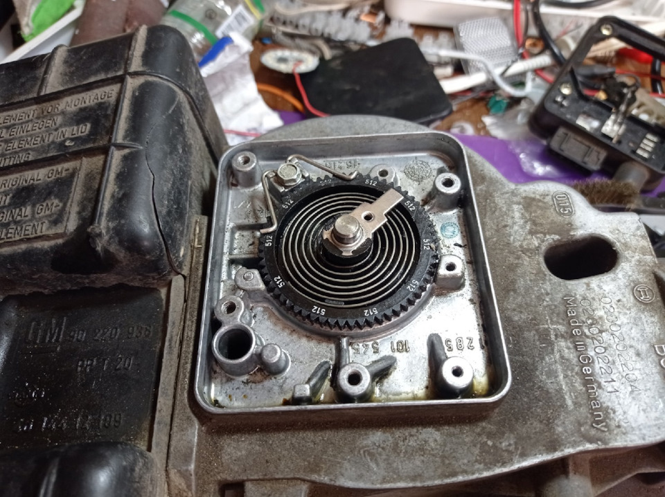 Фото в бортжурнале Opel Frontera A Basic