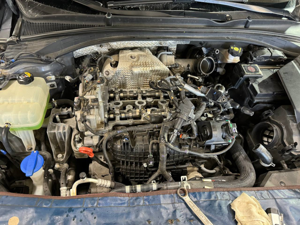 Процесс замены прокладки насоса — Hyundai i30 N