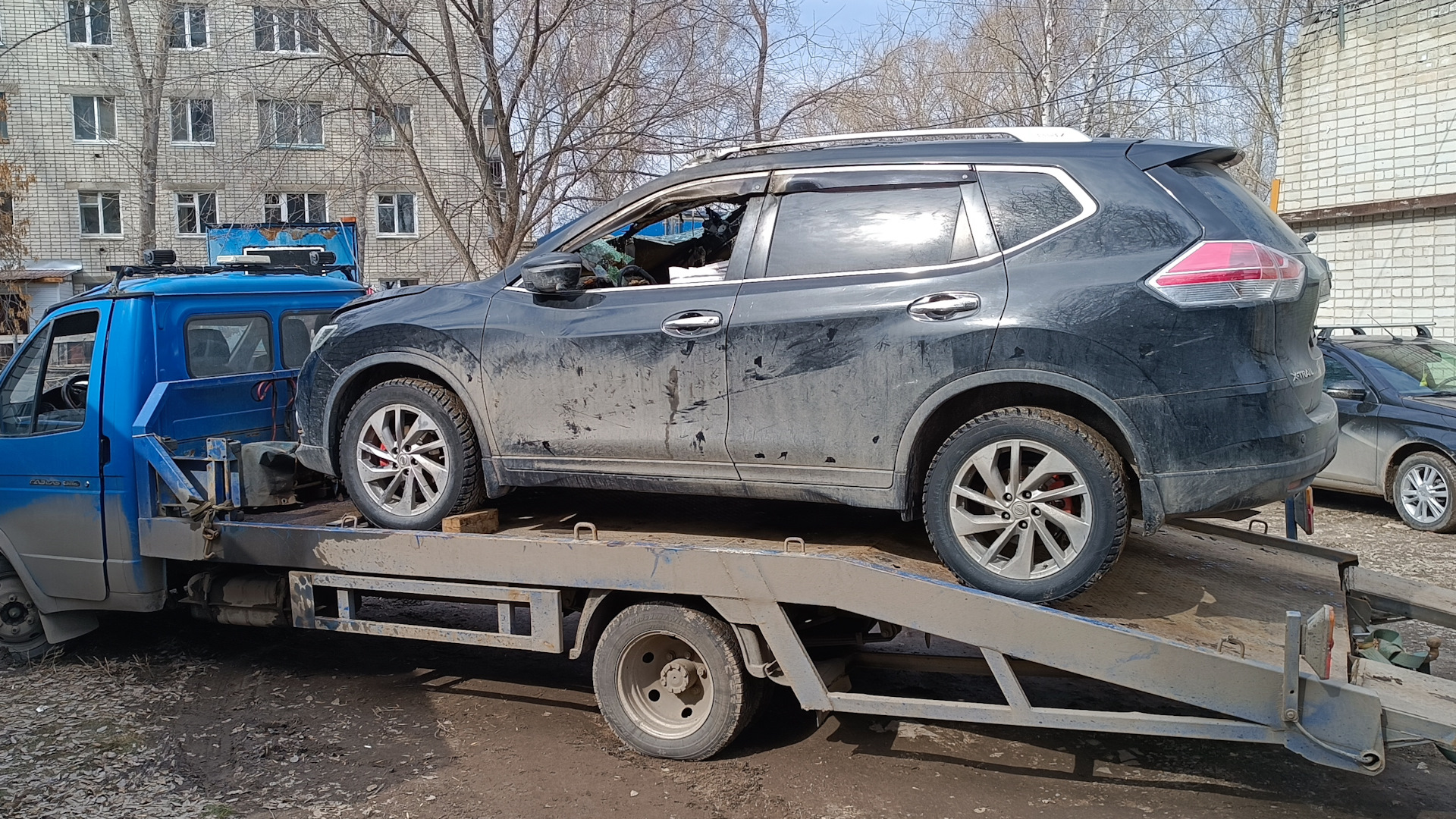 Nissan X-Trail III (t32) 2.0 бензиновый 2016 | Чумазый Т-32 73-2021 на  DRIVE2