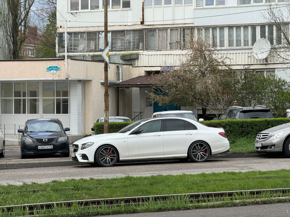 35) Окрас и выпрямление порогов — Mercedes-Benz E-Class (W213), 2 л ...