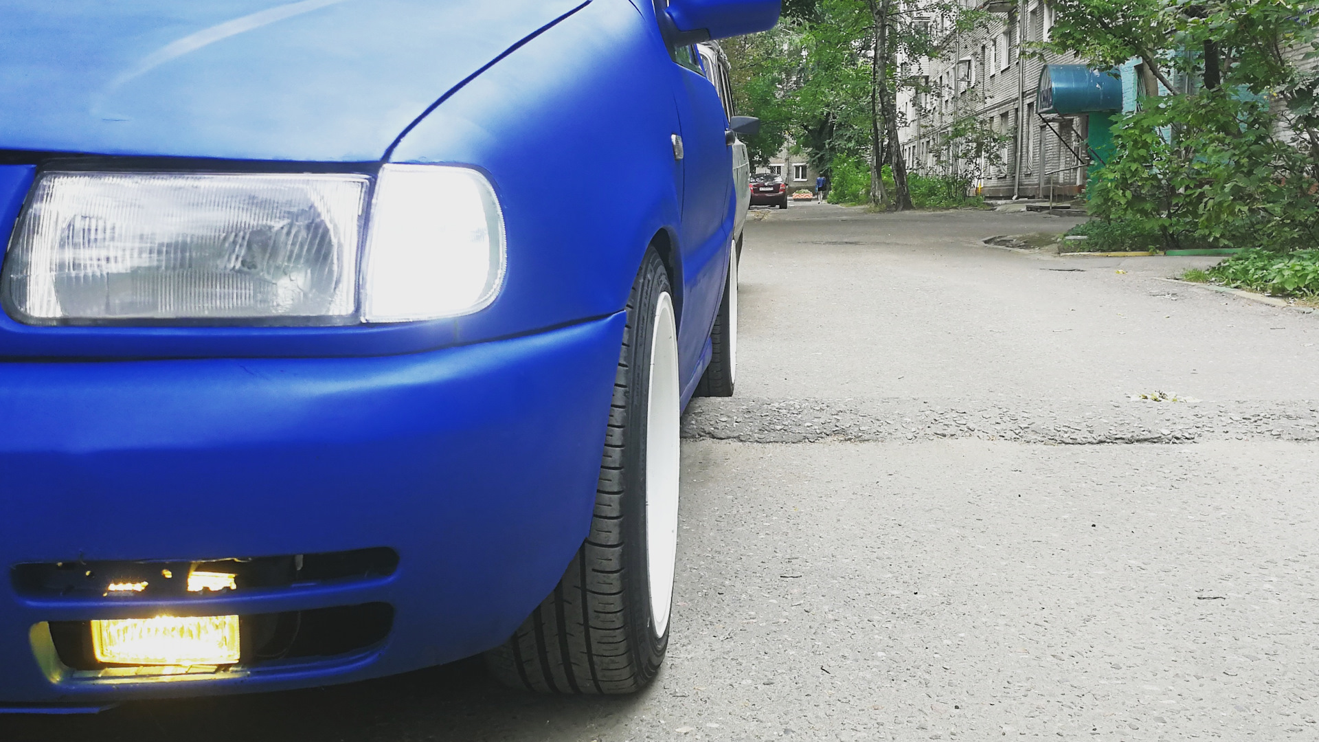 Volkswagen Polo Mk3 1.6 бензиновый 1998 | Шершавая дыч на DRIVE2