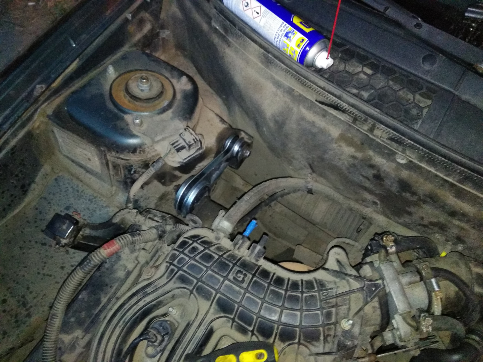 Замена "гитары" и тросика сцепления — Lada Приора седан, 1,6 л, 2008 ...