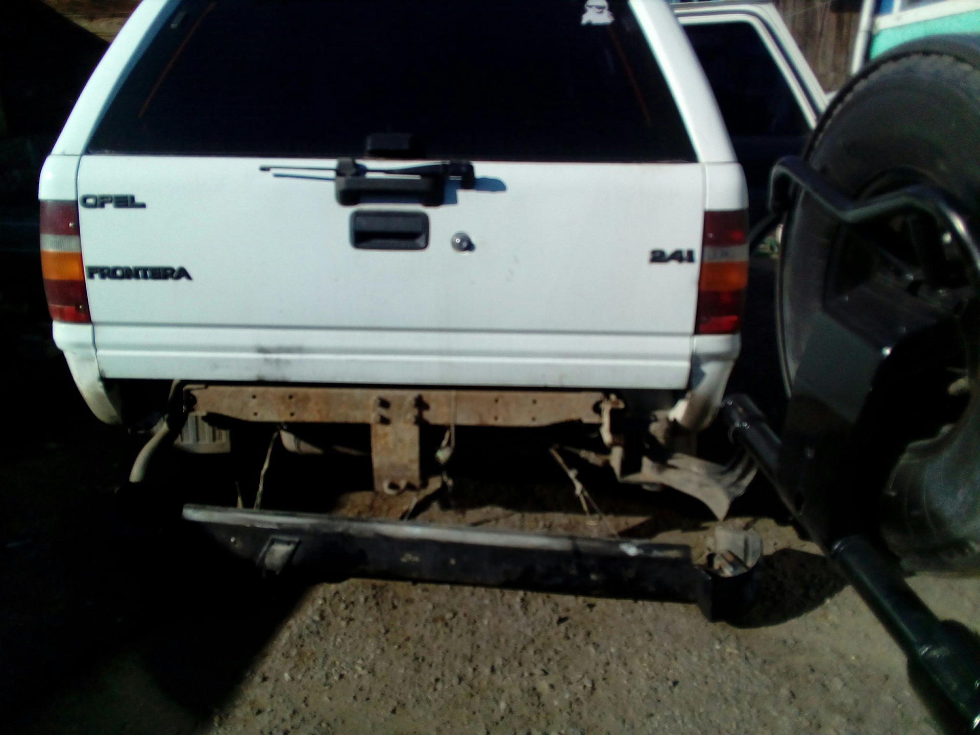 калитка запаски — Opel Frontera A, 2,4 л, 1993 года | своими руками ...