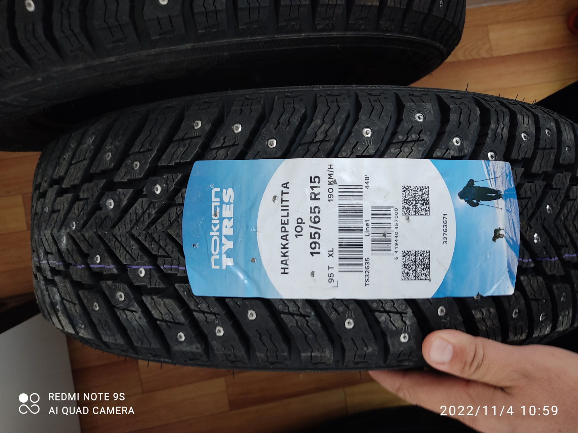 Ikon tyres autograph snow отзывы. Ikon Autograph Ultra 2 Treadwear. Ikon Autograph Ultra 2 225/40 r18 диски 7.5j. Ikon Autograph Snow 3 протектор. Шина ikon Autograph Aqua 3 фото на машине.