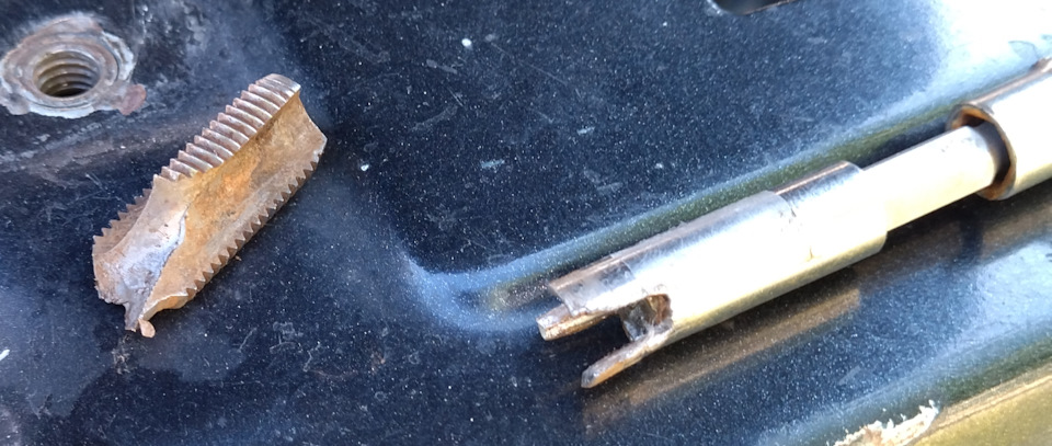 Сломанный метчик, как достать, извлечь. — Lada 2115, 1,6 л, 2008 года ...