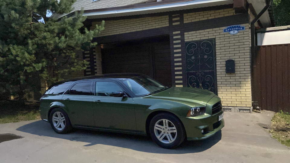  done dodge magnum 5 7 2005 