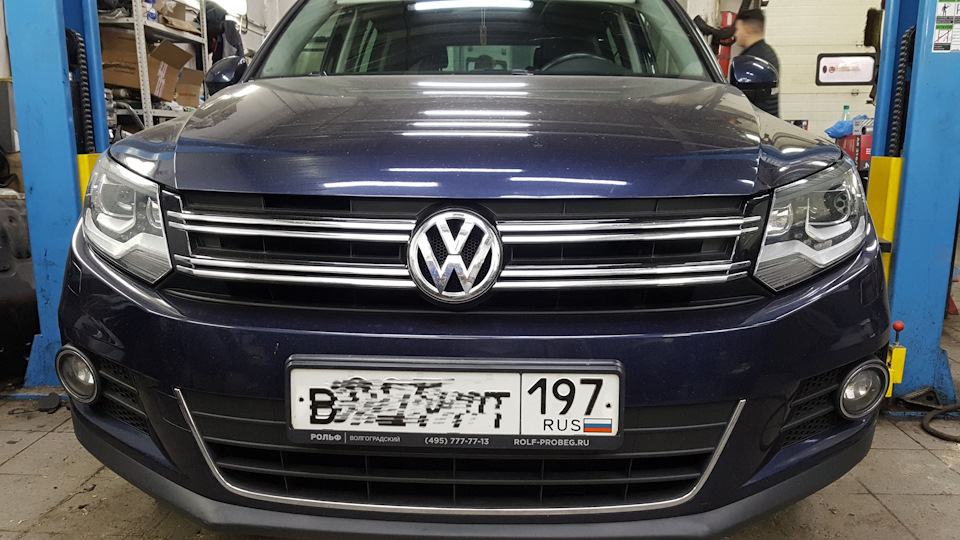 То 5 тигуан. Volkswagen tiguan 2008 год постоянный полный привод или нет. Масляный сервис фольксваген. Stellox 0584157sx tiguan 2008. Обслуживание volkswagen tiguan.