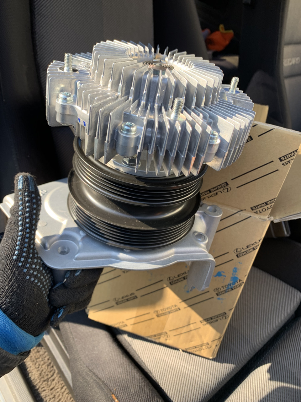 Кронштейн вискомуфты 5VZ-FE — Toyota Hilux Surf (1G), 3,4 л, 1989 года ...