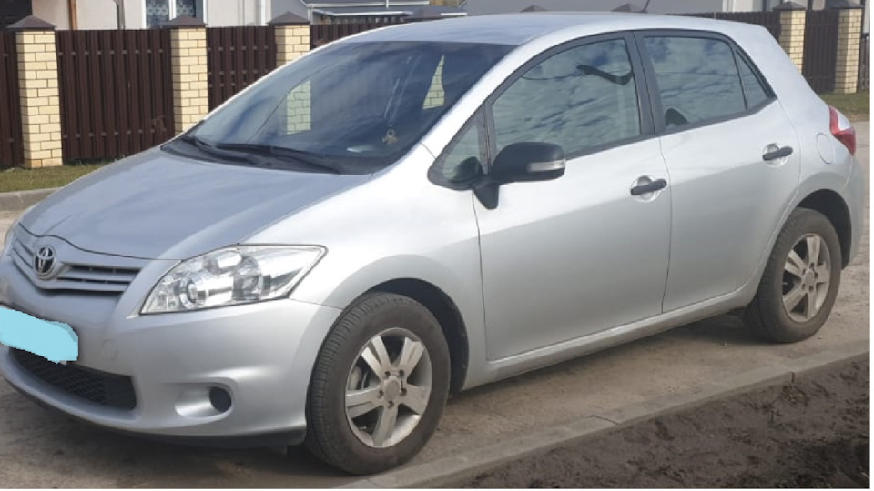 Toyota Auris 1 33