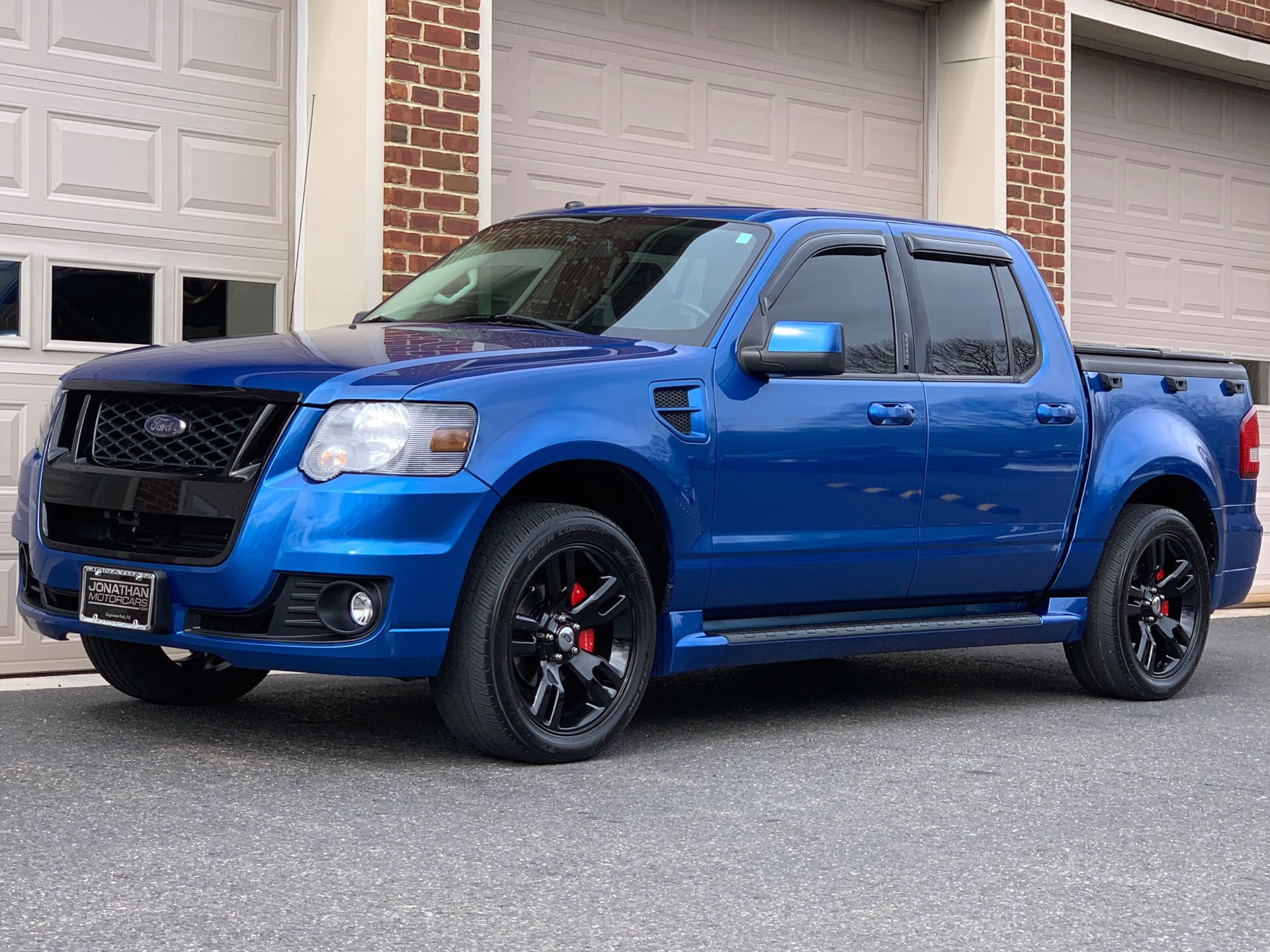 Ford Explorer Pickup