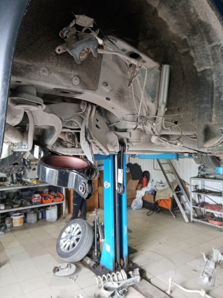 Замена задней подвески. — Ford Mondeo IV, 2,3 л, 2012 года | своими ...
