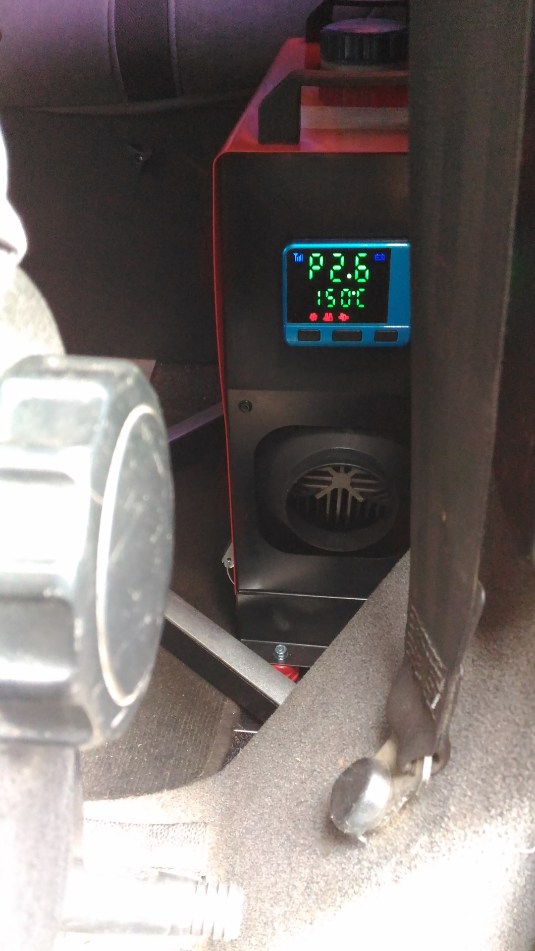 Стояночная печура. — Volkswagen Transporter T4, 1,9 л, 1990 года ...