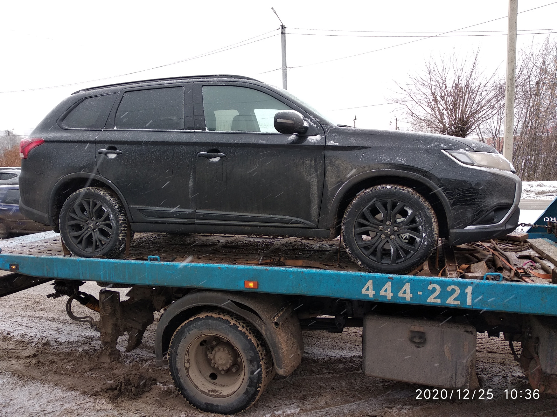 Не переключается селектор коробки передач! — Mitsubishi Outlander (3G), 2  л, 2020 года | наблюдение | DRIVE2