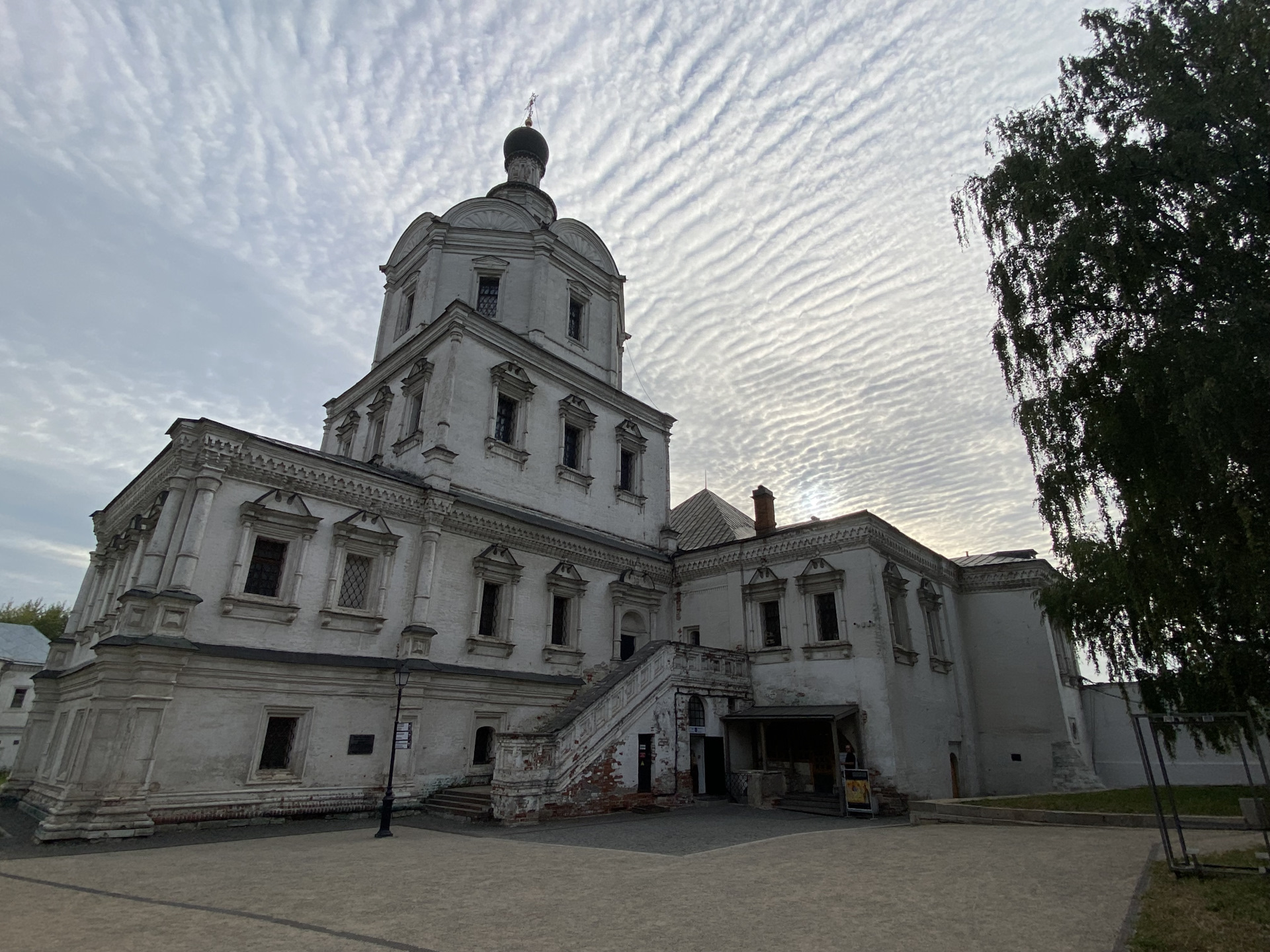 Донской монастырь территория