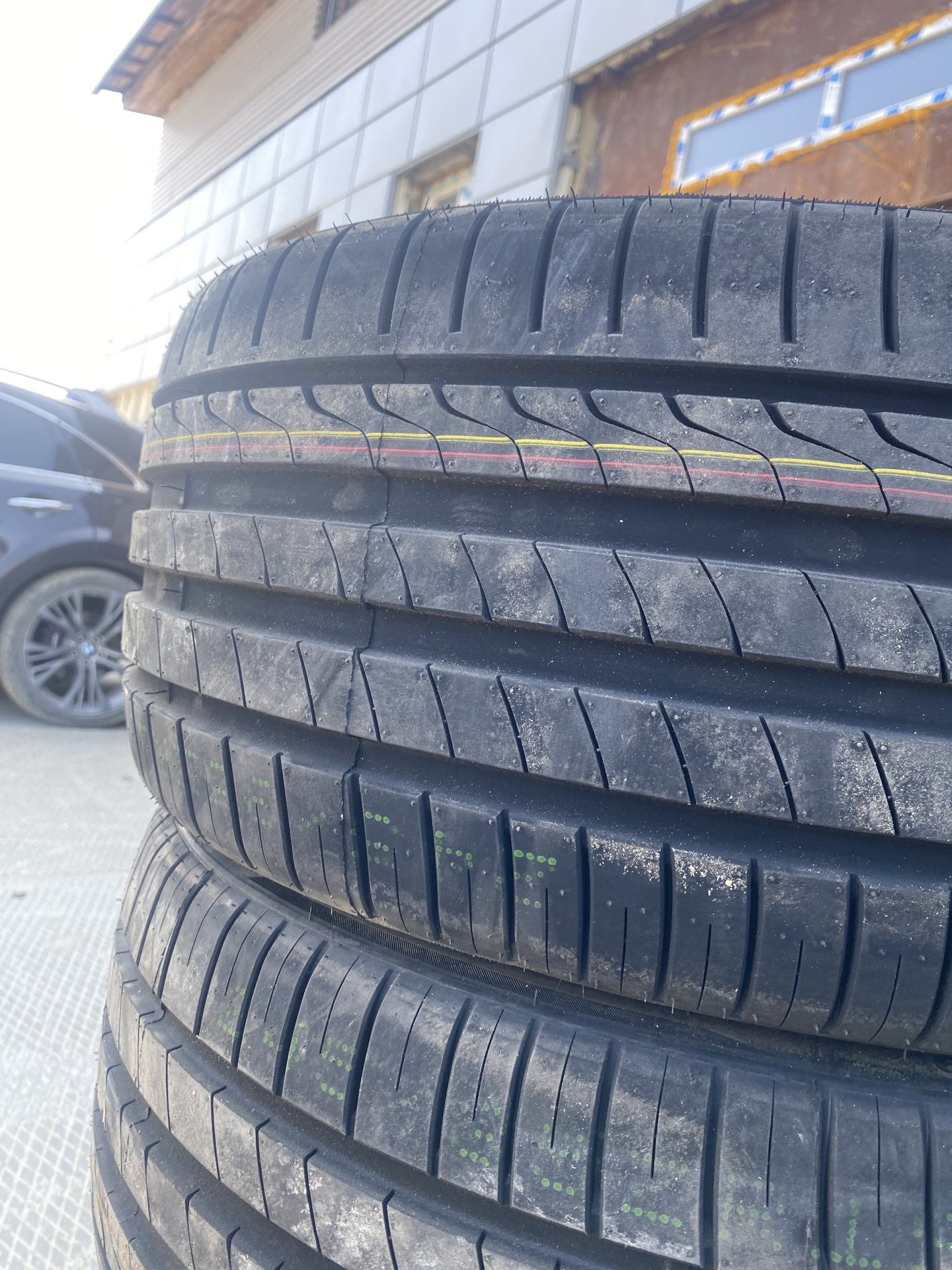 Резина лето r19 — BMW 5 series (E60), 2,2 л, 2003 года | расходники ...