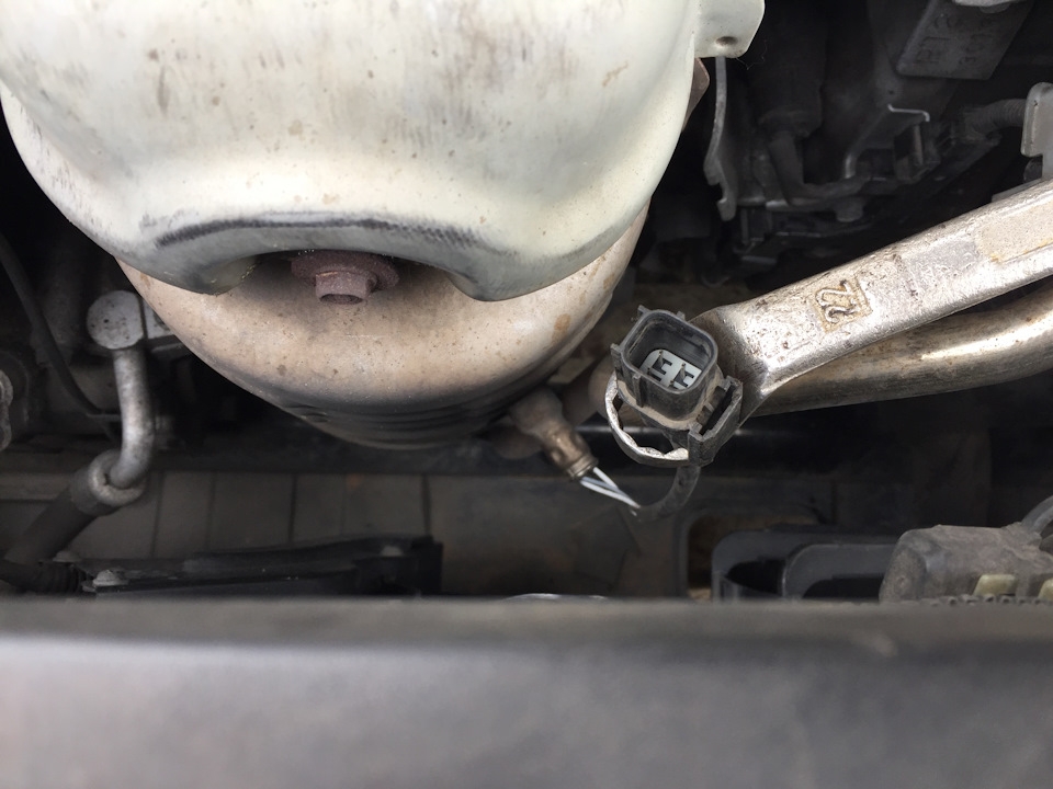 Замена задних тормозных дисков — BMW 3 series (E46), 2,2 л., 2004 года ...