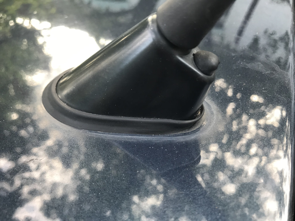 Уплотнитель антенны и потолок — Opel Vectra B, 2,2 л, 2001 года ...