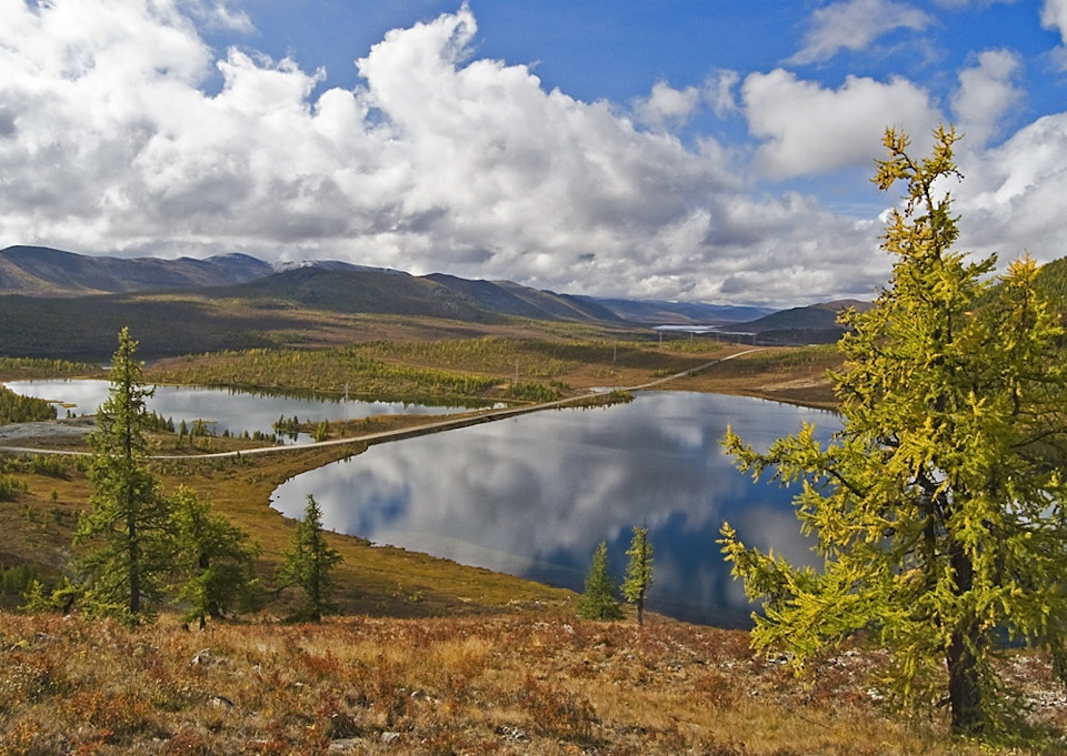 Фото республики бурятия. Бурятия Грамнинские озера. Бурятия Улан-Удэ природа. Республика Бурятия природа. Сибирь Республика Бурятия.